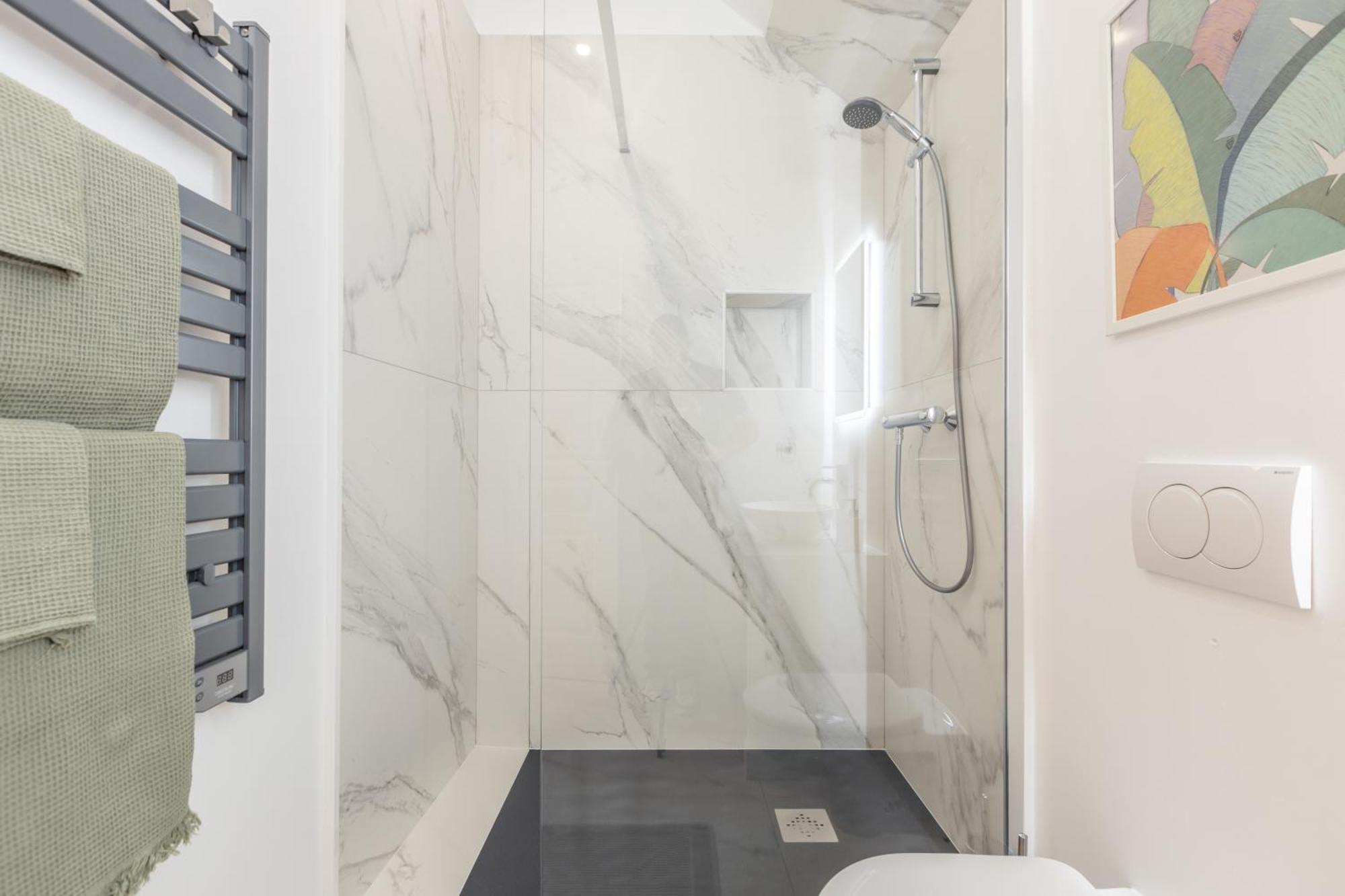 Menton Old Town Apartment ภายนอก รูปภาพ