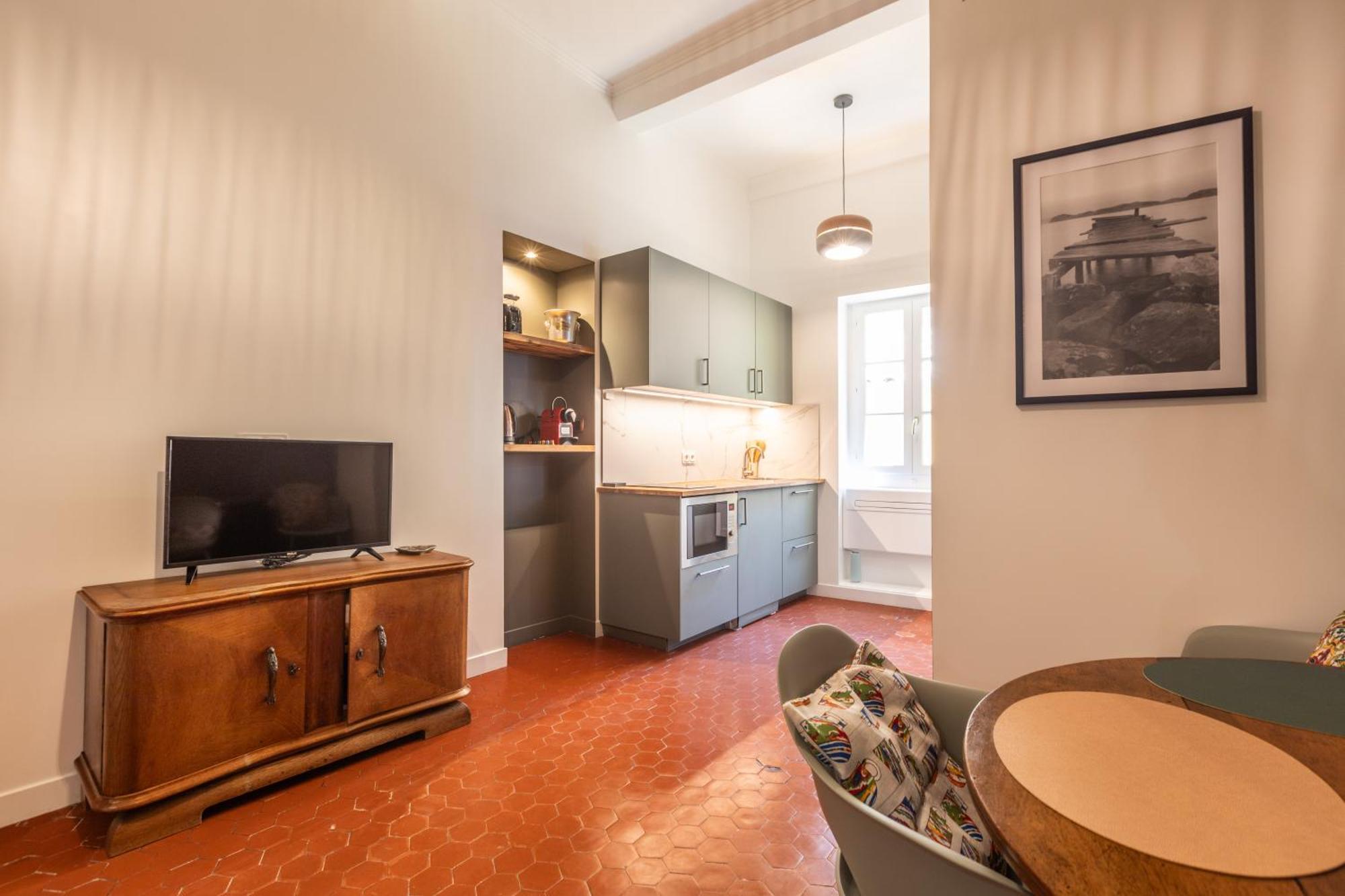 Menton Old Town Apartment ภายนอก รูปภาพ