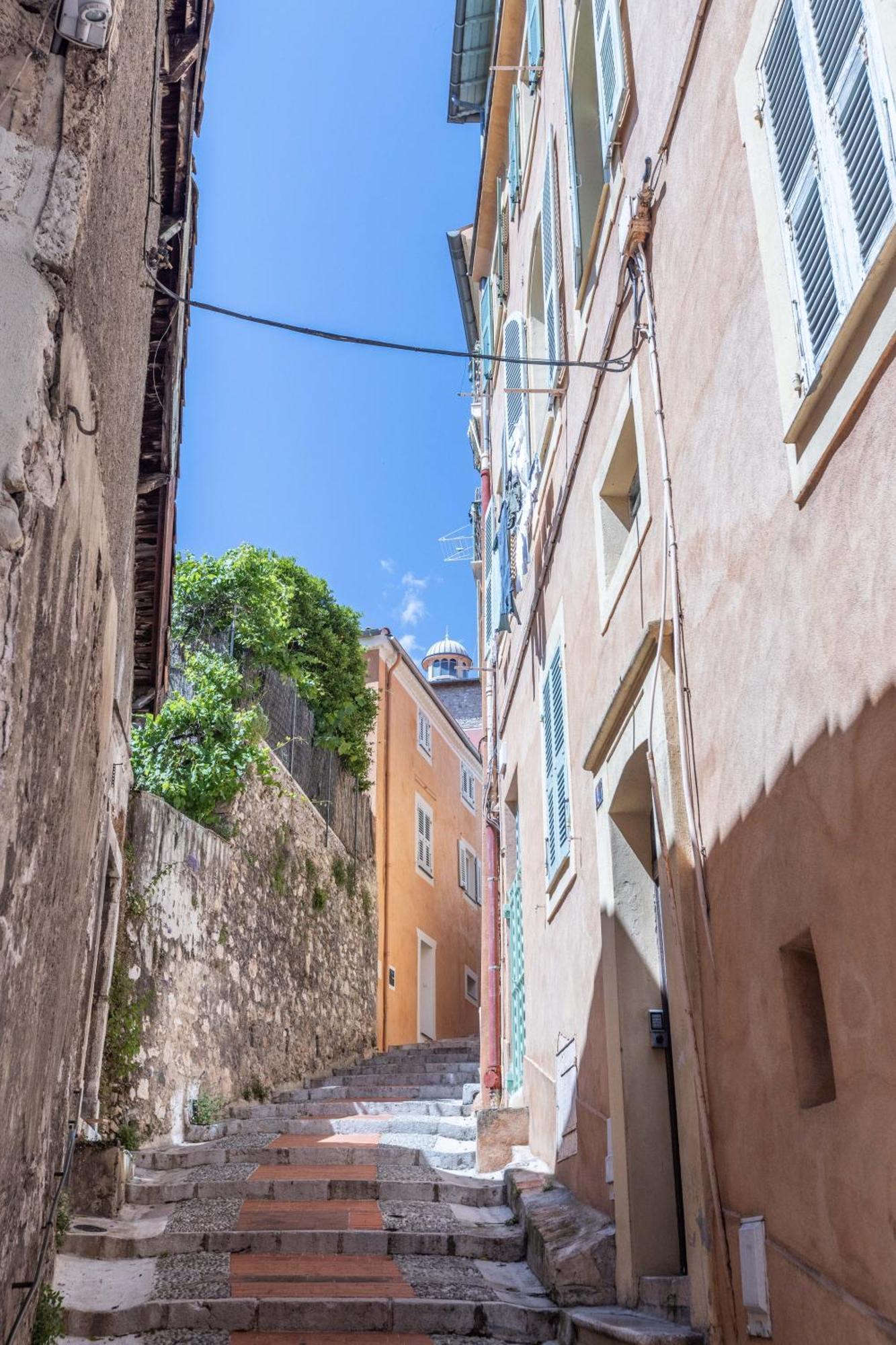 Menton Old Town Apartment ภายนอก รูปภาพ