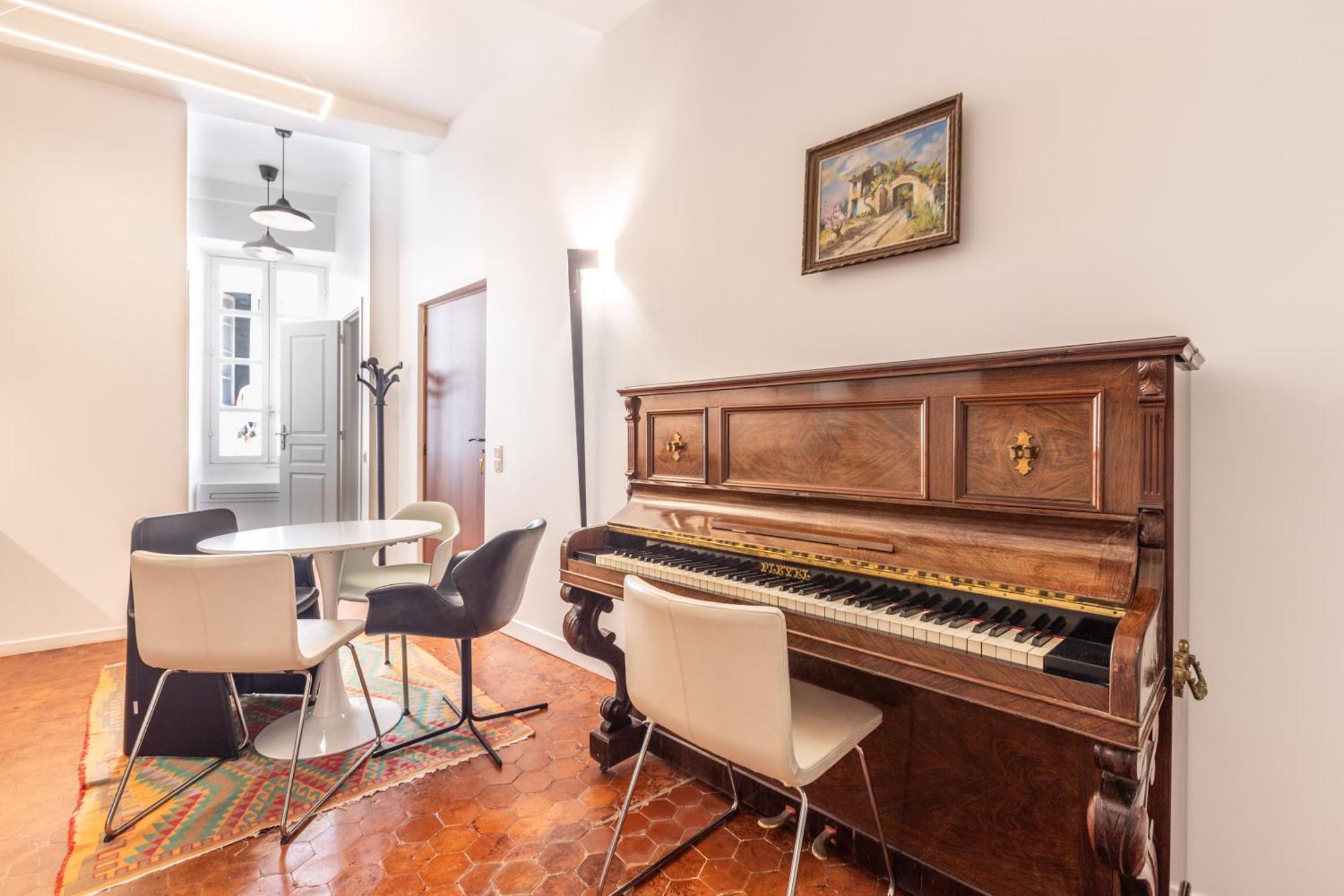 Menton Old Town Apartment ภายนอก รูปภาพ