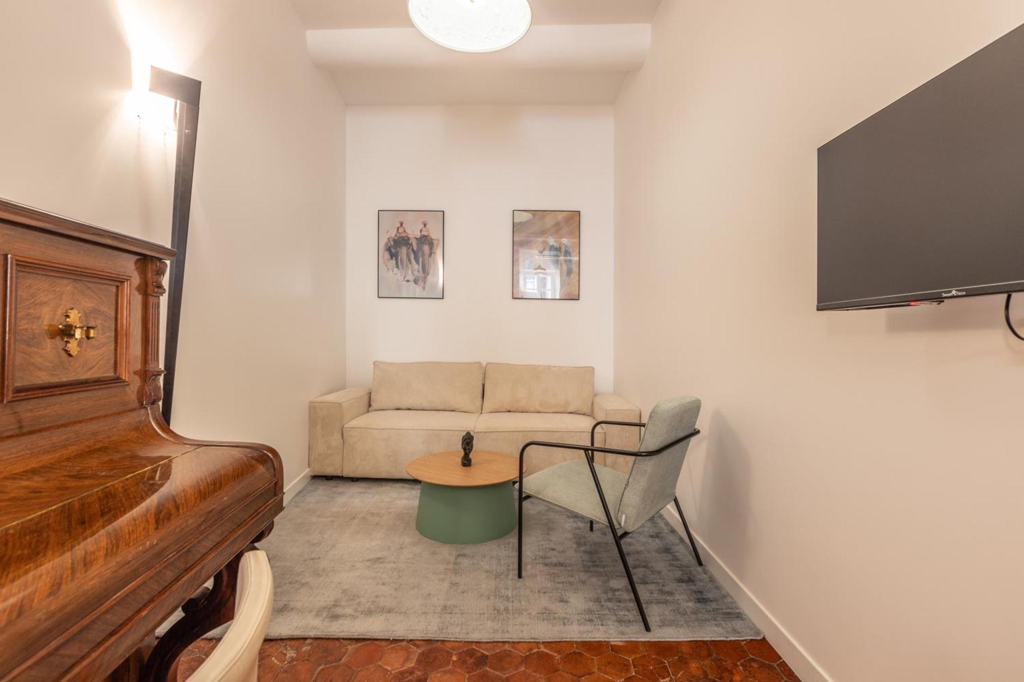 Menton Old Town Apartment ภายนอก รูปภาพ